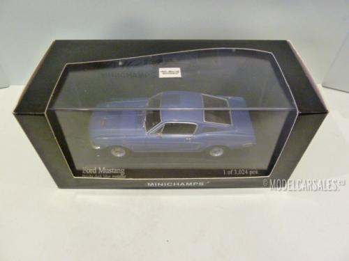 Ford Mustang Fastback 2+2