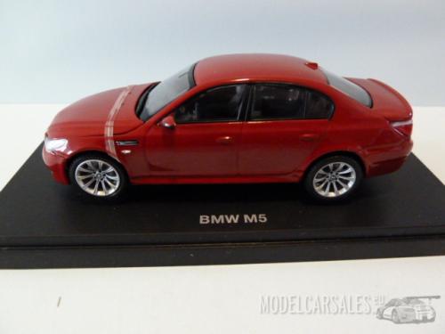 BMW M5 (e60)