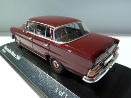 Mercedes-benz 200 (w110) Mercedes-benz 200 (w110)