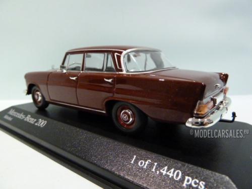 Mercedes-benz 200 (w110) Mercedes-benz 200 (w110)
