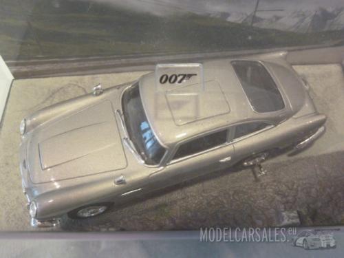 Aston Martin DB5 James Bond Goldfinger