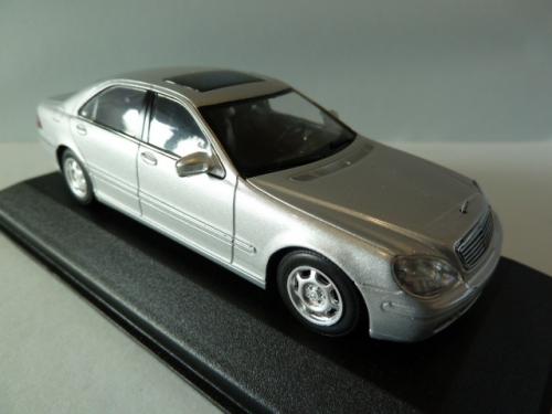 Mercedes-benz S-Class (W220)