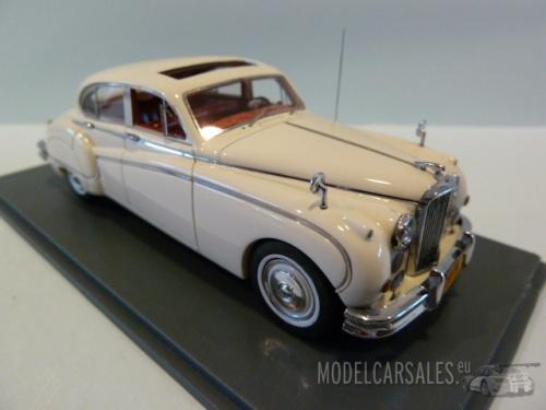 Jaguar MK IX