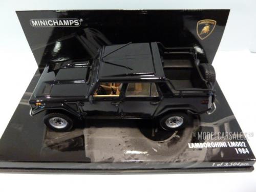 Lamborghini LM002