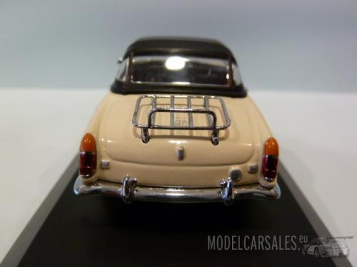 MG B Cabriolet Softtop