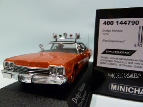 Dodge Monaco