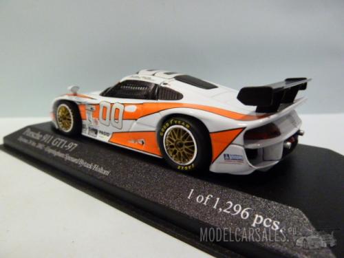 Porsche Porsche 911 GT1-97