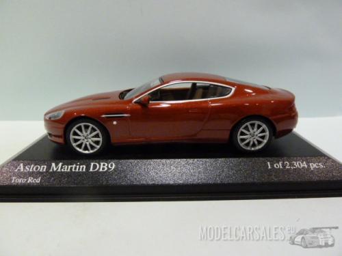 Aston Martin DB9