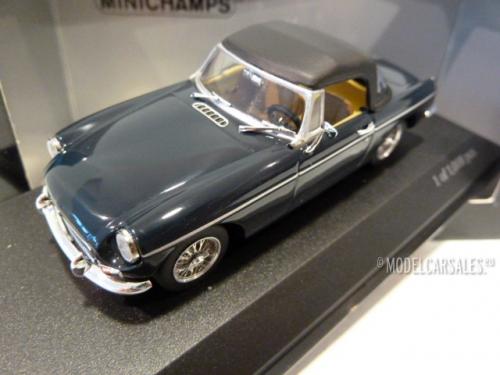 MG MGB Cabriolet W/ Closed Softtop