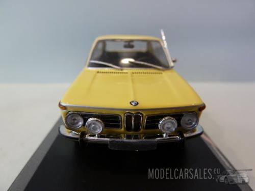 BMW 2002 Touring