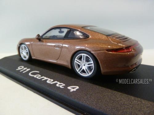 Porsche 911 (991) Carrera 4