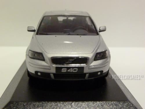 Volvo S40