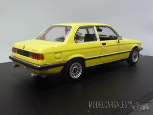 BMW 323i (e21)