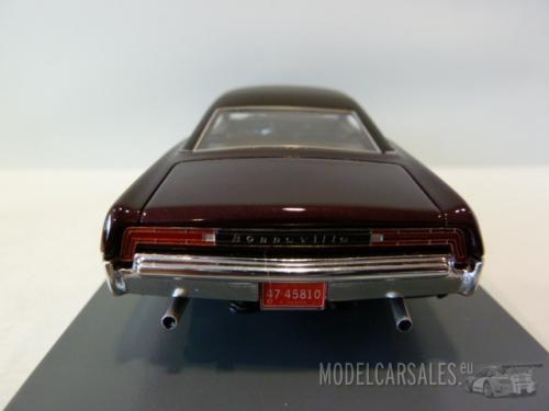 Pontiac Bonneville Hardtop Coupe