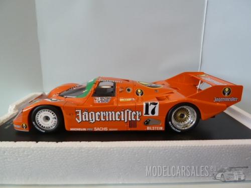 Porsche 962