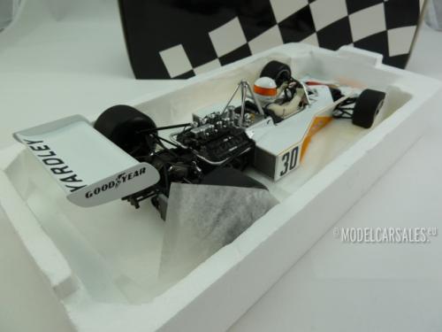 Mclaren Ford M23