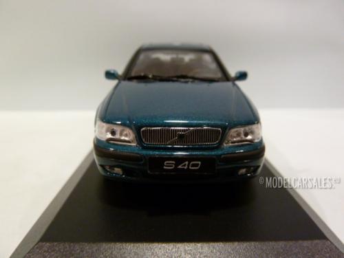 Volvo S40