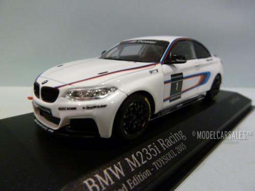 BMW M235i Racing Presentation