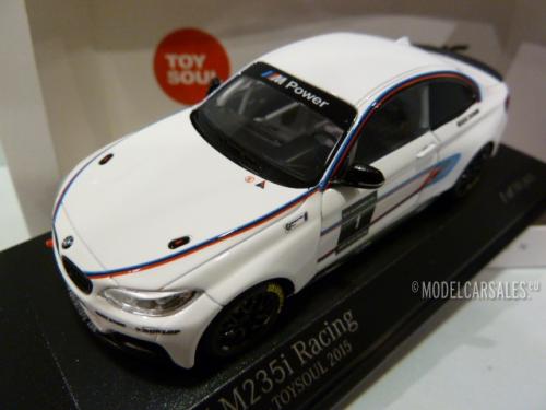 BMW M235i Racing Presentation