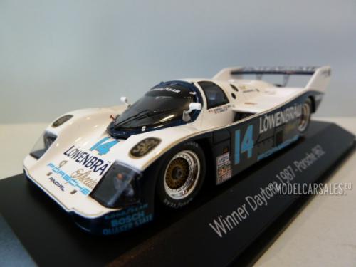 Porsche 962