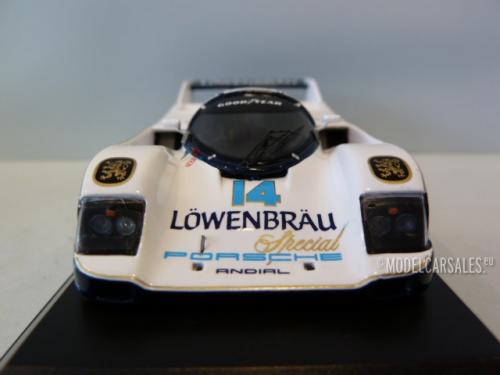 Porsche 962