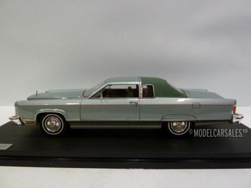 Lincoln Continental Coupe