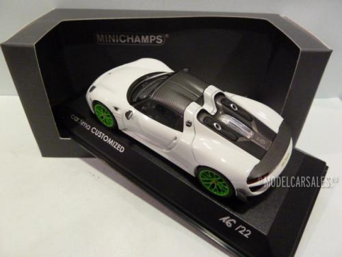 Porsche 918 Spyder Weissach Paket