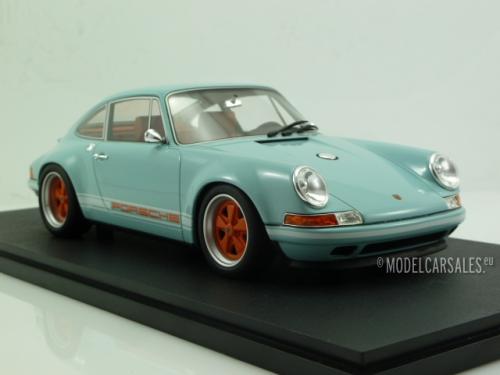 Porsche 911 4.0 `Dubai` by Singer