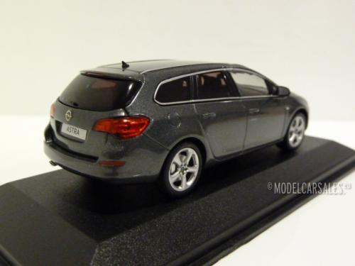 Opel Astra Sportstourer