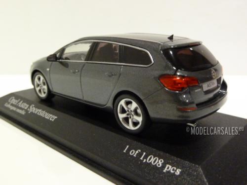 Opel Astra Sportstourer