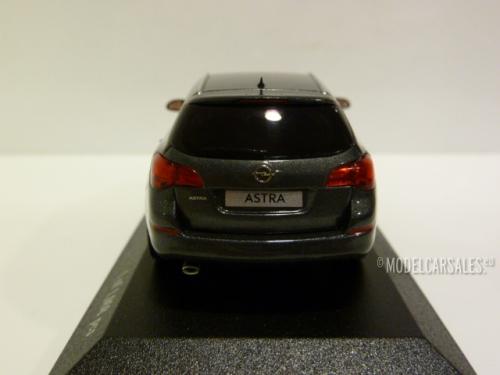 Opel Astra Sportstourer