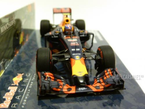 Red Bull Racing Tag Heuer RB12