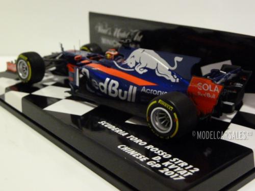 Toro Rosso STR12 Renault