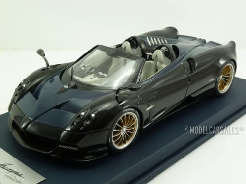 Pagani Huayra Roadster