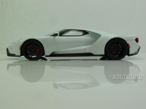Ford GT