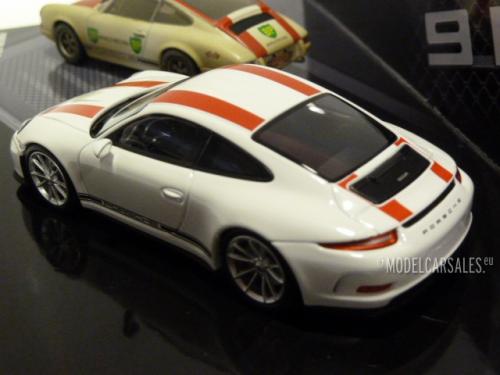 Porsche 911-R (991)
