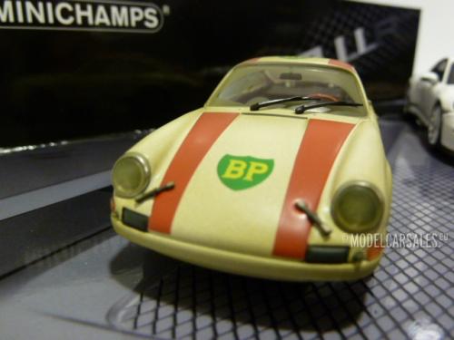 Porsche 911-R (991)
