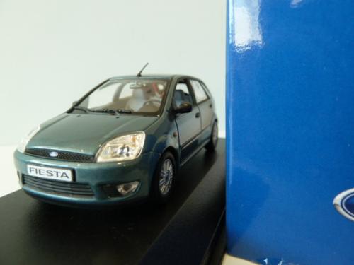 Ford Fiesta Mk6 4-deurs