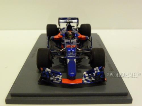 Scuderia Toro Rosso STR12 Renault