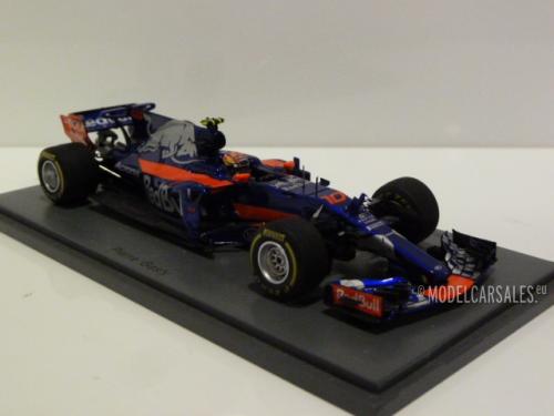 Scuderia Toro Rosso STR12 Renault