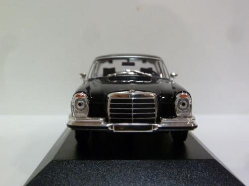 Mercedes-benz 280 SE 3.5 Coupe (w111) Mercedes-benz 280 SE 3.5 Coupe (w111)