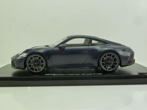 Porsche 911 (992.2) Carrera 4 GTS Porsche 911 (992.2) Carrera 4 GTS