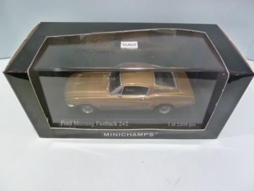 Ford Mustang Fastback 2+2