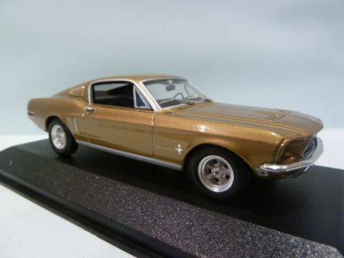 Ford Mustang Fastback 2+2