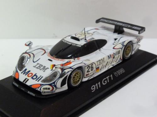 Porsche 911 GT1