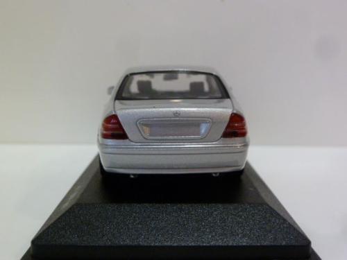 Mercedes-benz S-Class (W220) Mercedes-benz S-Class (W220)