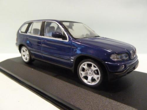 BMW X5 4.4i (e53)