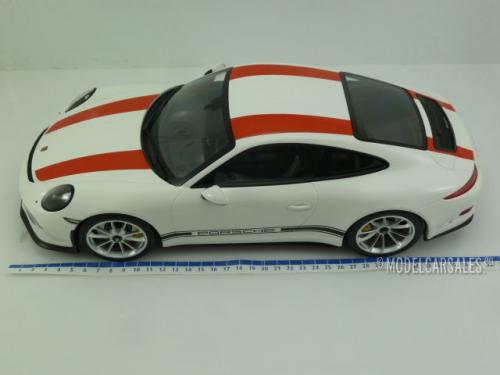Porsche 911 R (991)