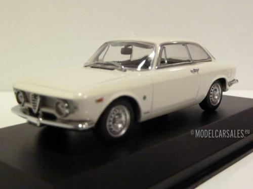 Alfa Romeo Giulia Sprint GTA