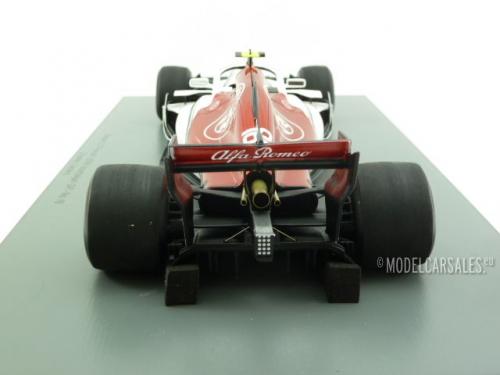 Sauber Alfa Romeo C37 Ferrari